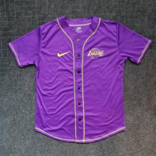 تي شرت مردانه آستين كوتاه بيسبالي دكمه دار ليكرز تكي