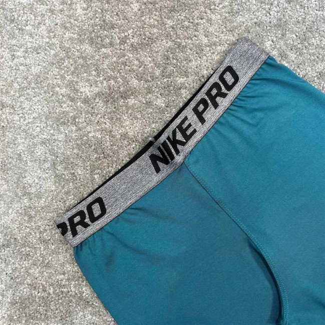 لگ زنانه فلامنت شلواري نايك پرو كد 48001 عمده