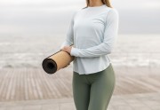مناسب ترین لباس برای یوگا
